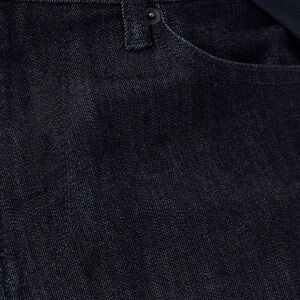 Boss candiani premium dark blue jeans for men, new condition no tags.